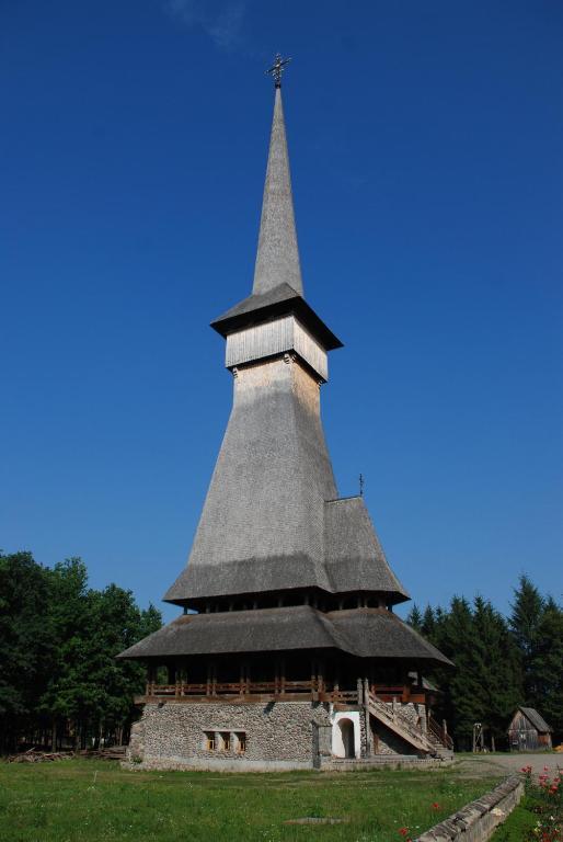 Ileana Sapanta Săpînţa Buitenkant foto